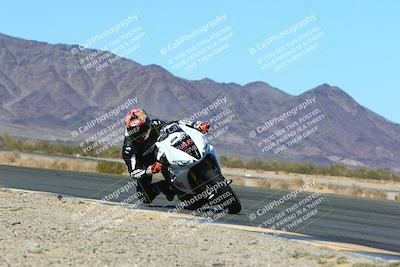 media/Mar-12-2022-SoCal Trackdays (Sat) [[152081554b]]/Turn 14 Inside (155pm)/